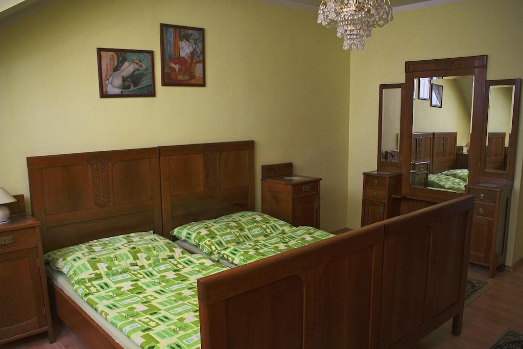 Boutique Penzion Slovenska - Penzion Bella Sicilia Eperjes Szoba fotó